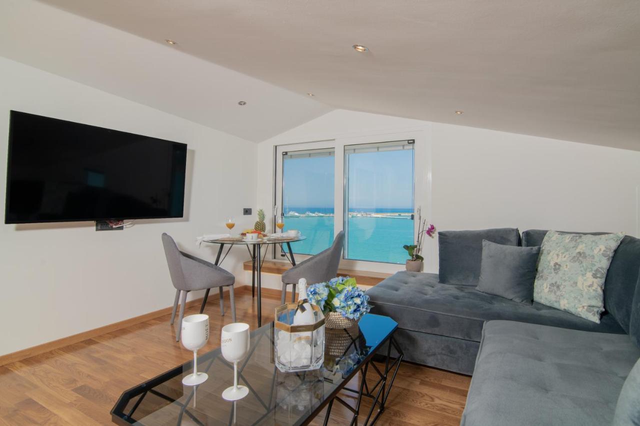 Minimal Loft With Sea View Over Zakynthos Harbor! Exterior photo